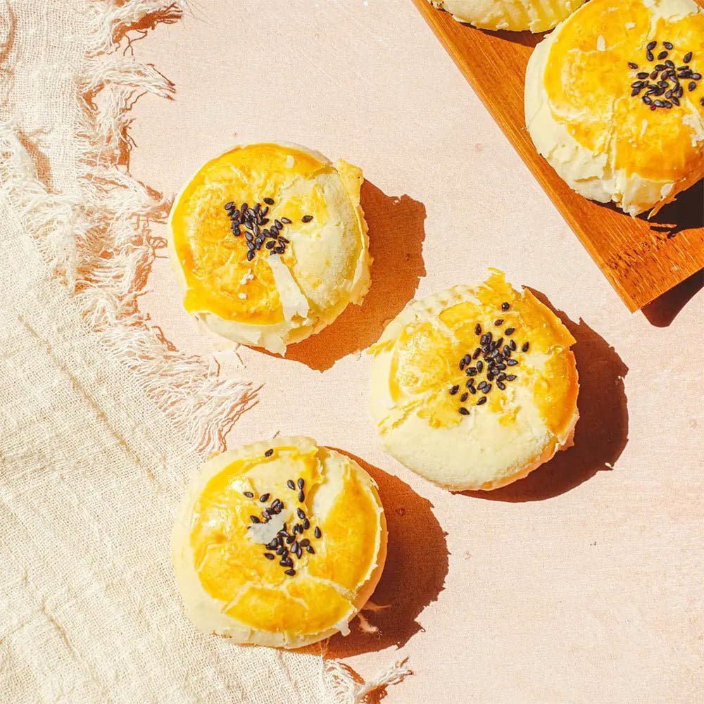 Pasticcino Sfogliato con Ripieno di Tuorlo Cremoso 220g - Gusto Formaggio - Trovasia - S02033 - 02