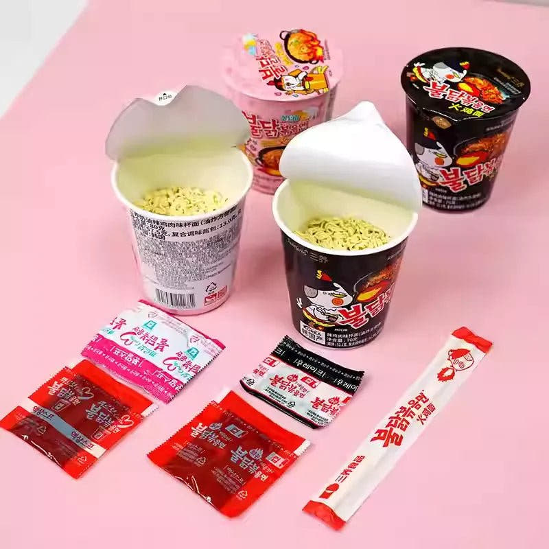 Samyang | Buldak Ramen Cup – Gusto Originale - Trovasia - I01001 - 0201